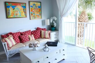 3 Harbour Isle Dr E in Fort Pierce, FL - Building Photo - Building Photo