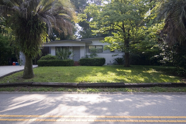 property at 313 NW 36th St