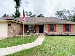 3149 Lakeside Villa Rd in Orange Park, FL - Building Photo - Building Photo