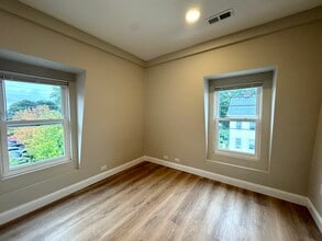 74 Washington St, Unit 72-8 in Medford, MA - Building Photo - Building Photo