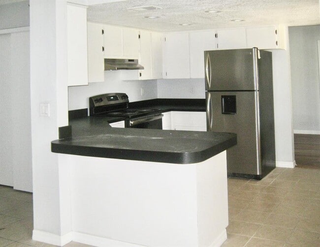 4398 Plumosa St in Spring Hill, FL - Building Photo - Building Photo