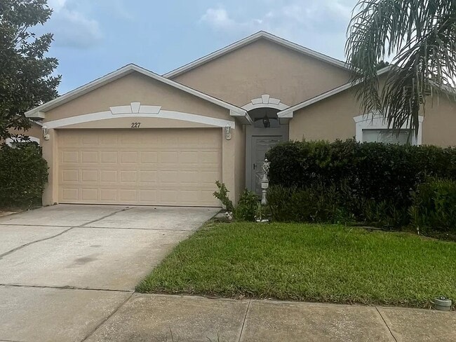 227 Dahoon Holly Dr