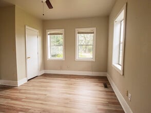 1609 Exeter Ave in Bessemer, AL - Building Photo - Building Photo