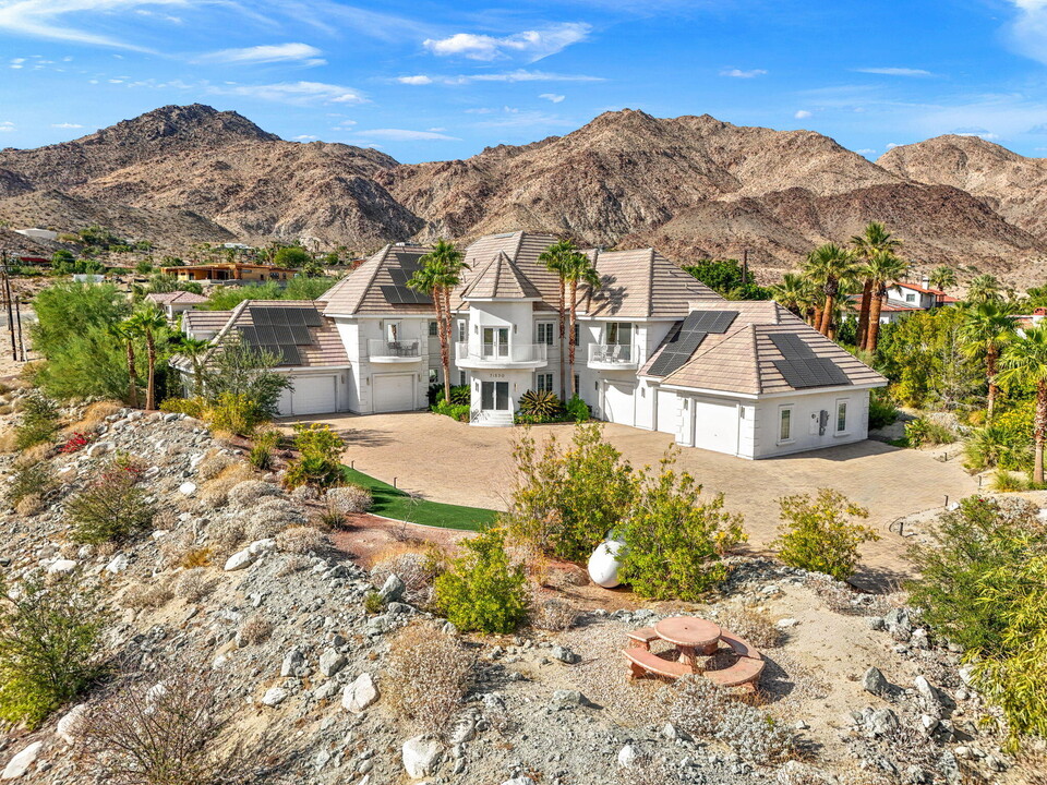 71530 Quail Trail in Palm Desert, CA - Building Photo