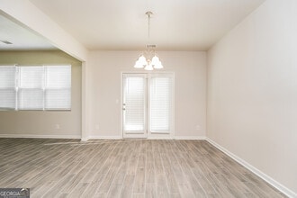 3811 River Rock Rd in Stonecrest, GA - Building Photo - Building Photo