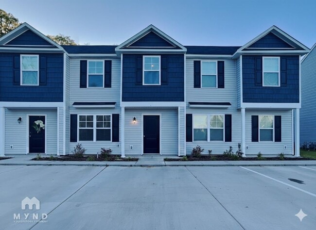 property at 15 Cardinal Ct