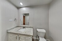 16935 Kilwinning Dr photo'