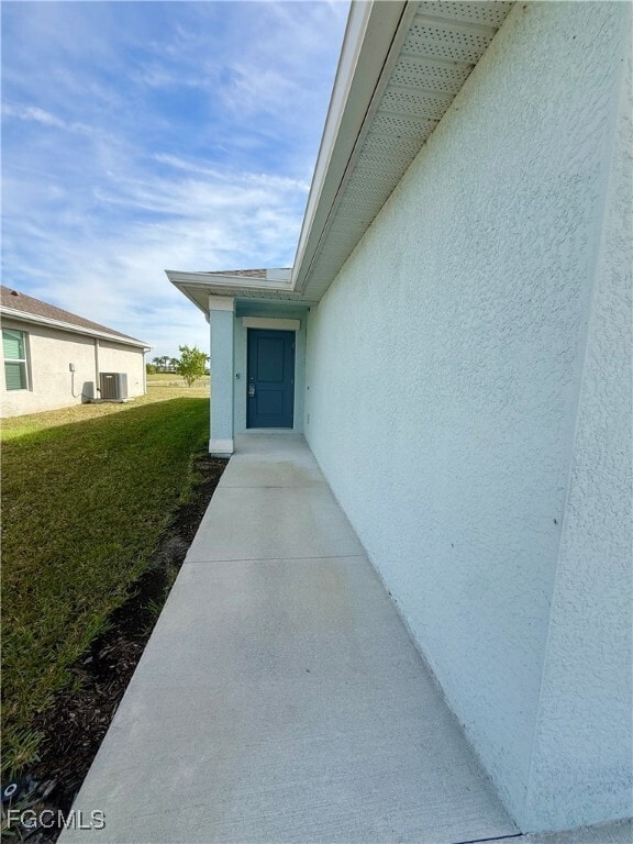 3850 Treasure Oak Wy in Ft. Myers, FL - Building Photo - Building Photo