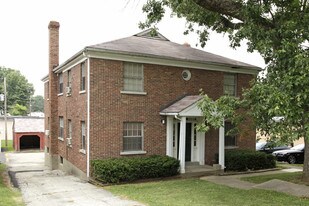 1053 Parkway Dr in Louisville, KY - Building Photo