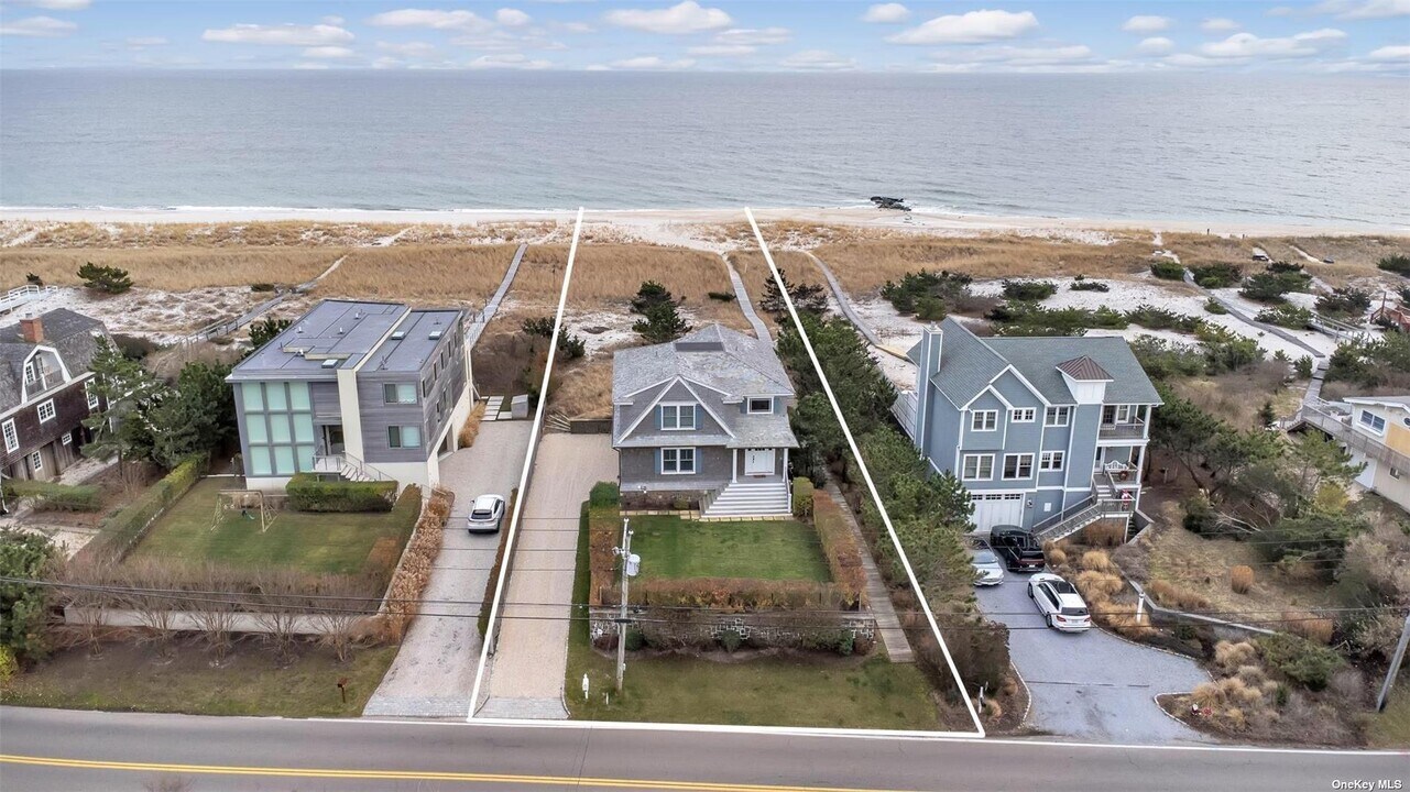 493 Dune Rd in Westhampton Beach, NY - Foto de edificio