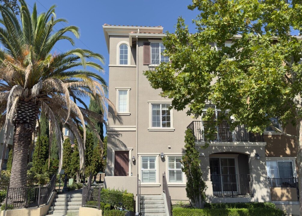 499 Casselino Dr in San Jose, CA - Building Photo