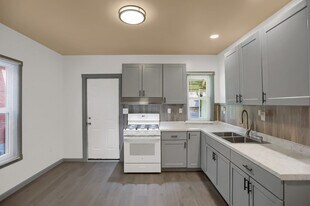 844 Memorial Ave, Unit 844 memorial ave in Williamsport, PA - Building Photo