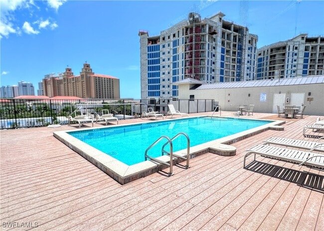 property at 260 Southbay Dr