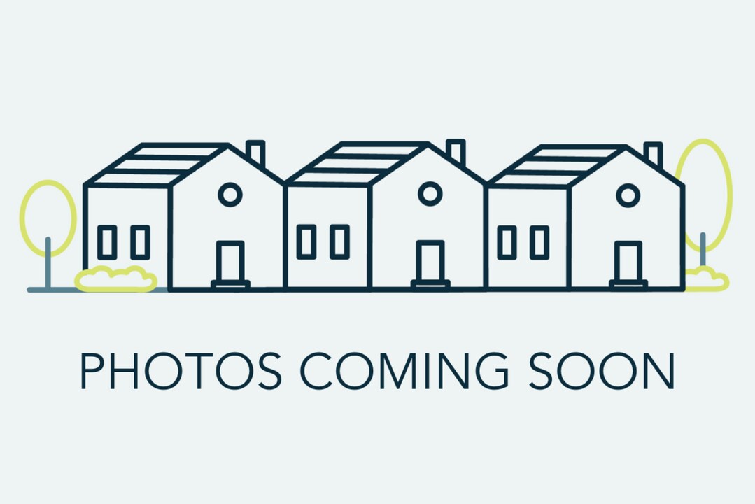 562 W Fredricks St in Barstow, CA - Building Photo