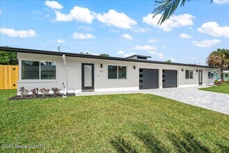 122 1st Ave in Indialantic, FL - Building Photo - Building Photo
