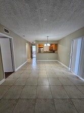 1520 Windorah Way in West Palm Beach, FL - Building Photo - Building Photo
