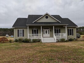 16082 Cashville Rd in Onancock, VA - Building Photo