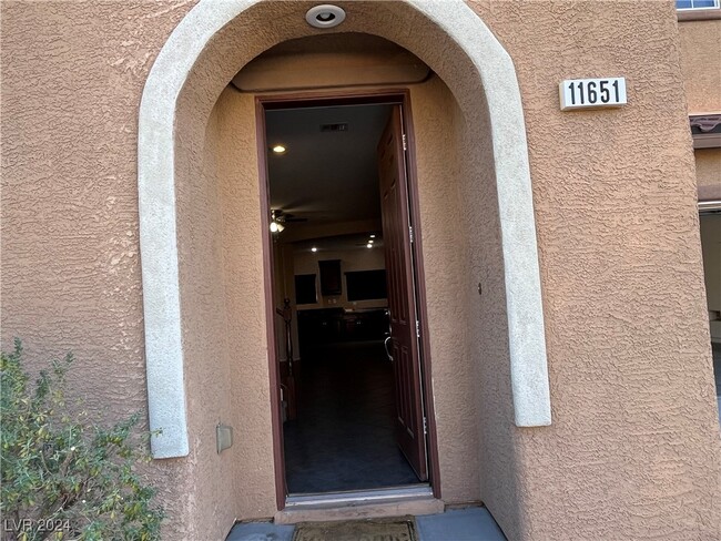 11651 Pride Hill St in Las Vegas, NV - Building Photo - Building Photo