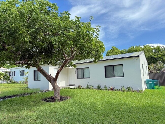 355 NE 111th St in Miami, FL - Building Photo - Building Photo