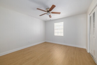 Millie Gardens in Gainesville, FL - Building Photo - Building Photo