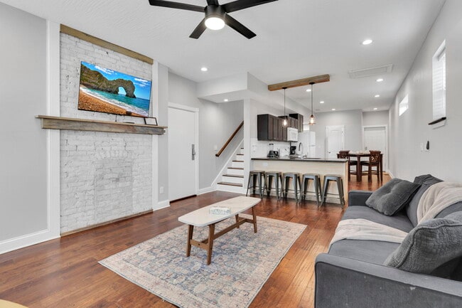 property at 288 S Souder Ave