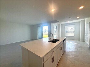 17500 Opal Sand Dr, Unit 103 in Venice, FL - Building Photo - Building Photo