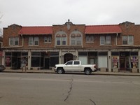 4518 W Burleigh St in Milwaukee, WI - Foto de edificio - Building Photo