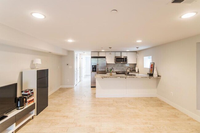 3325 11th Street NW in Washington, DC - Building Photo - Building Photo