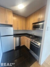145 Fourth Avenue in New York, NY - Building Photo - Building Photo