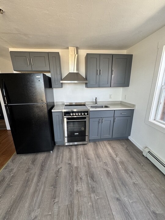 29 Central Ave in Salisbury, MA - Building Photo