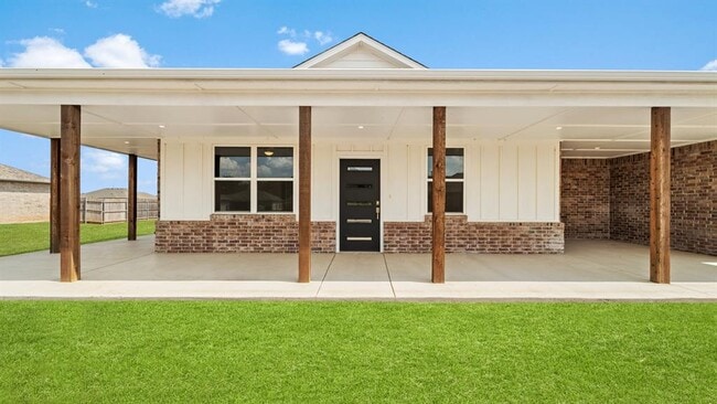 112 Olde Ml Rd in Jones, OK - Building Photo - Building Photo