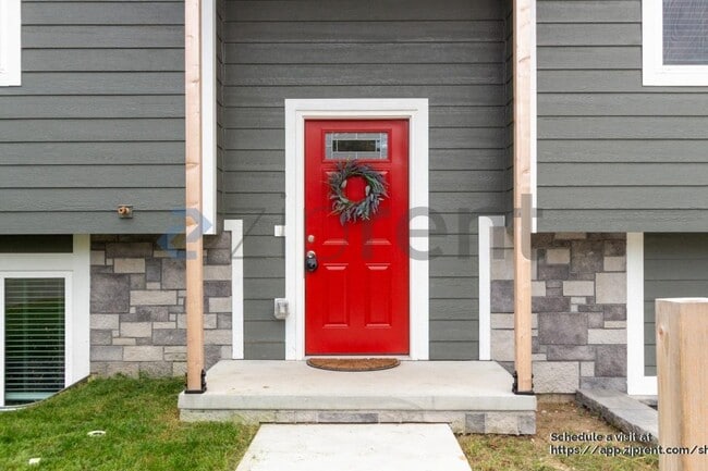 5323 P St in Omaha, NE - Foto de edificio - Building Photo