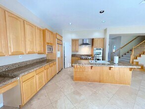 102 Forest Hill Dr in Clayton, CA - Building Photo - Building Photo