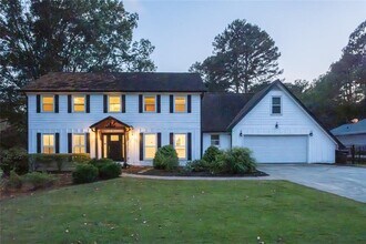 3250 Indian Hills Dr in Marietta, GA - Building Photo - Building Photo
