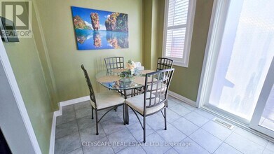 121 Ashdale Rd in Brampton, ON - Building Photo - Building Photo