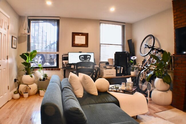 property at 31 Fairfield St