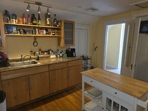 23 Eddy St, Unit 3rd fl. in Webster, MA - Foto de edificio - Building Photo