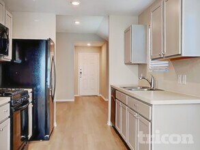 11151 N Lake Mist Ln in Willis, TX - Building Photo - Building Photo