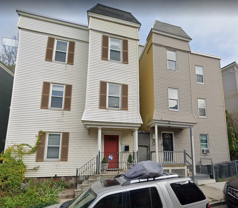 137 Marcella St, Unit #2 in Boston, MA - Foto de edificio