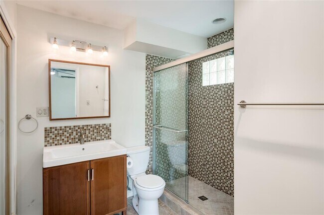 1511 Shoal Creek Blvd in Austin, TX - Building Photo - Building Photo