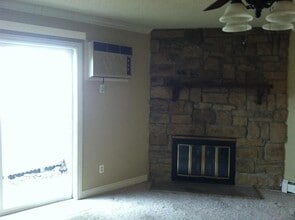 10150 E Virginia Ave, Unit 5-105 in Denver, CO - Foto de edificio - Building Photo