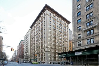 895 W End Ave in New York, NY - Building Photo - Building Photo