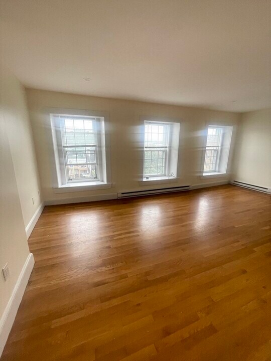 79 Pearl St in Chelsea, MA - Building Photo