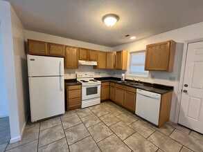 1218 Hyatt Creek Rd in Bryson City, NC - Building Photo - Building Photo