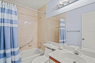 13118 Cypress Hill Dr in Hudson, FL - Building Photo - Building Photo