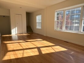 2691 24th Rd S in Arlington, VA - Building Photo