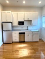 29 Green St in Boston, MA - Building Photo