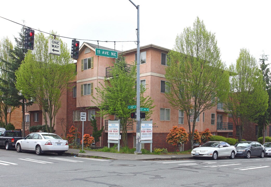 Echo Apartments in Seattle, WA - Foto de edificio