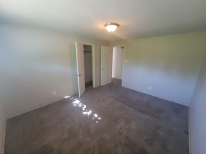 2101 E 37th Ave-Unit -2107 in Denver, CO - Building Photo - Building Photo
