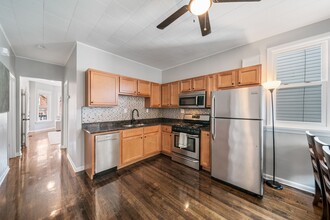 3841 W School St, Unit 1 in Chicago, IL - Building Photo - Building Photo